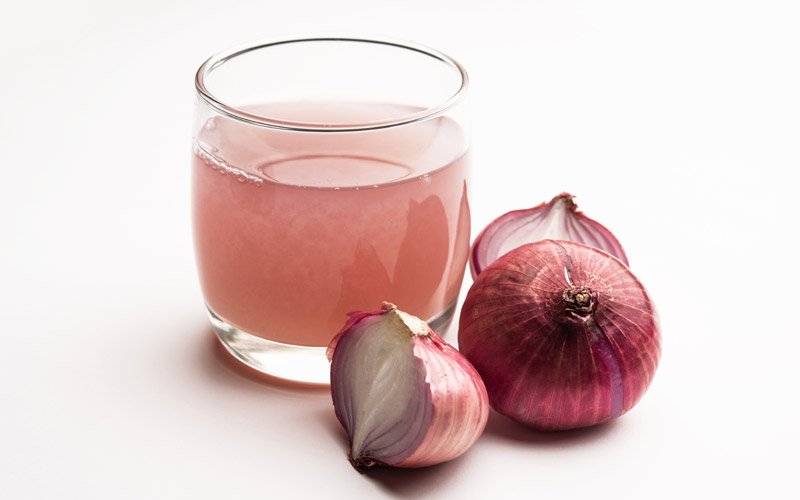 ONION-JUICE-FOR-SILKY-SMOOTH-HAIR